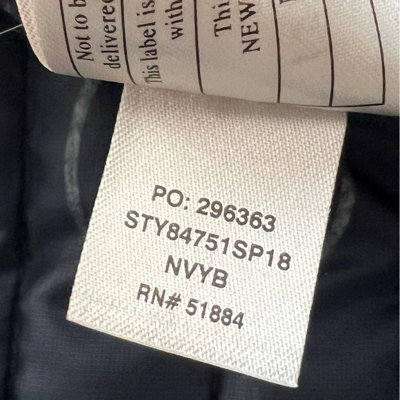 Patagonia Quilted Jacket - Picture 9 of 9